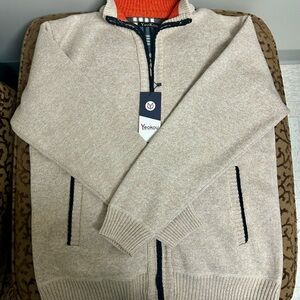 Yeokou Men's Tan Zip-Up Sweater with Black Details